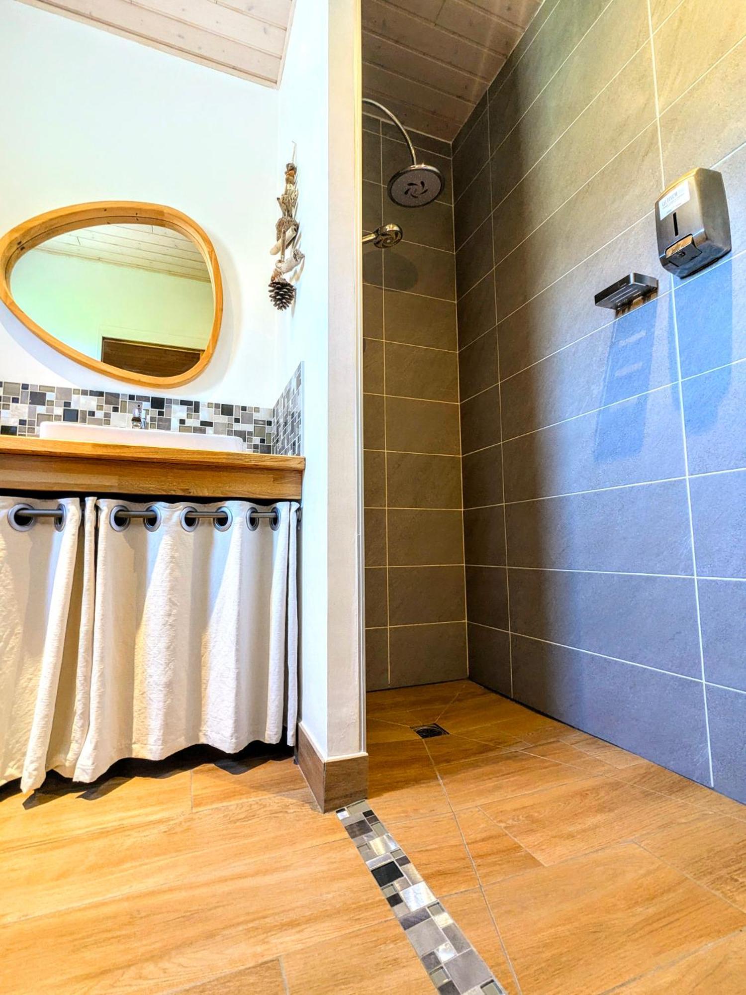 Villa Font Vive - Chambres D'Hotes Eco-Labellisees Avec Cuisine - Confort, Calme Et Vue Exceptionnels ! Grospierres Exterior foto